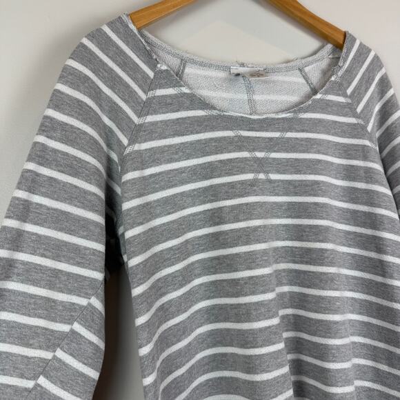 Soft Surroundings Sweatshirt Womens Medium Gray White Striped Casual Everyday - Picture 2 of 7